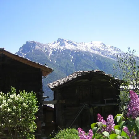 Chalet Tschuggen 70 *